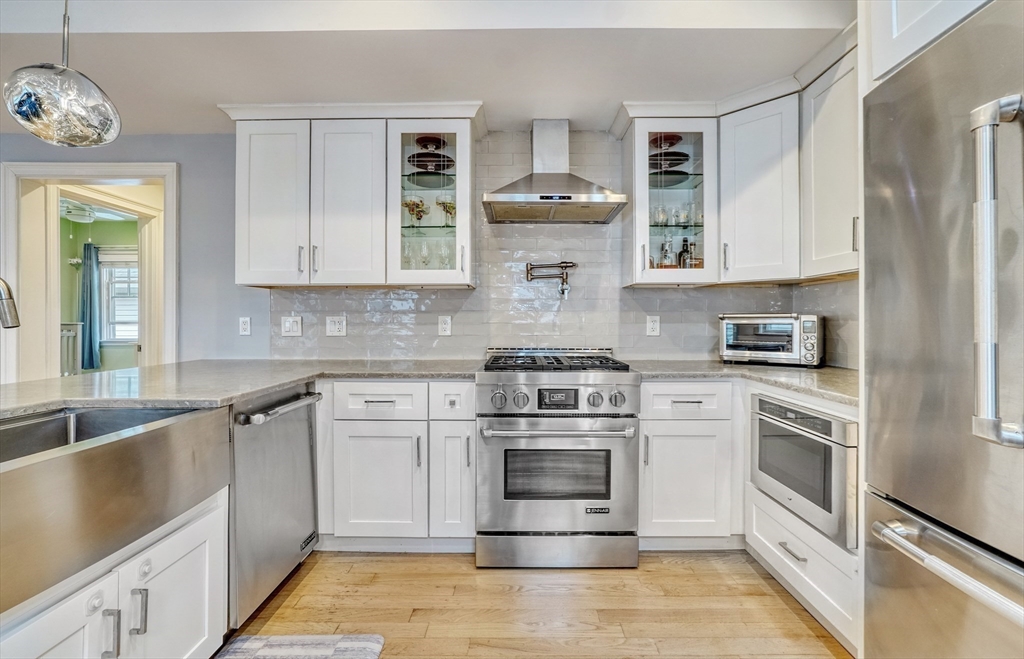 8 Hamilton Rd 2