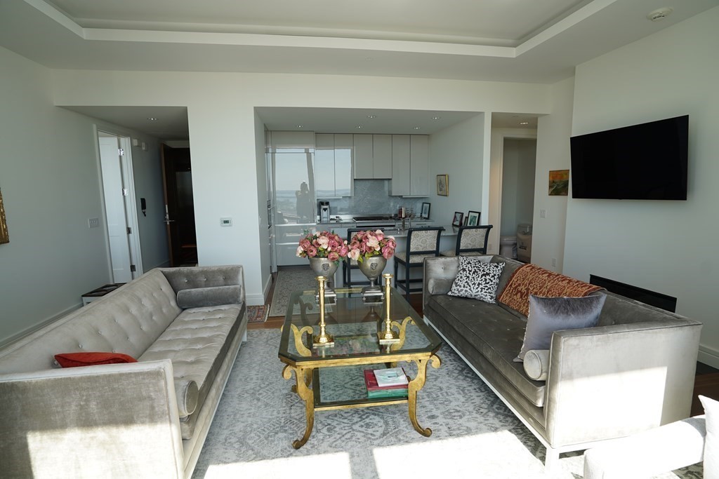 1 Dalton St 5103