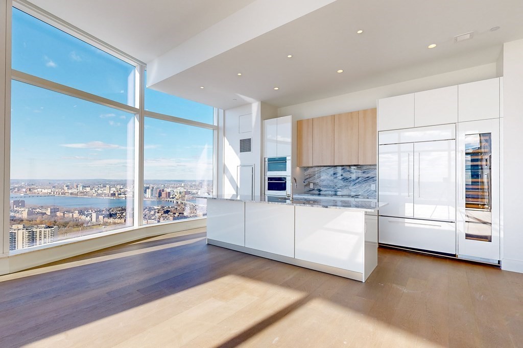 240 Devonshire Street 4906