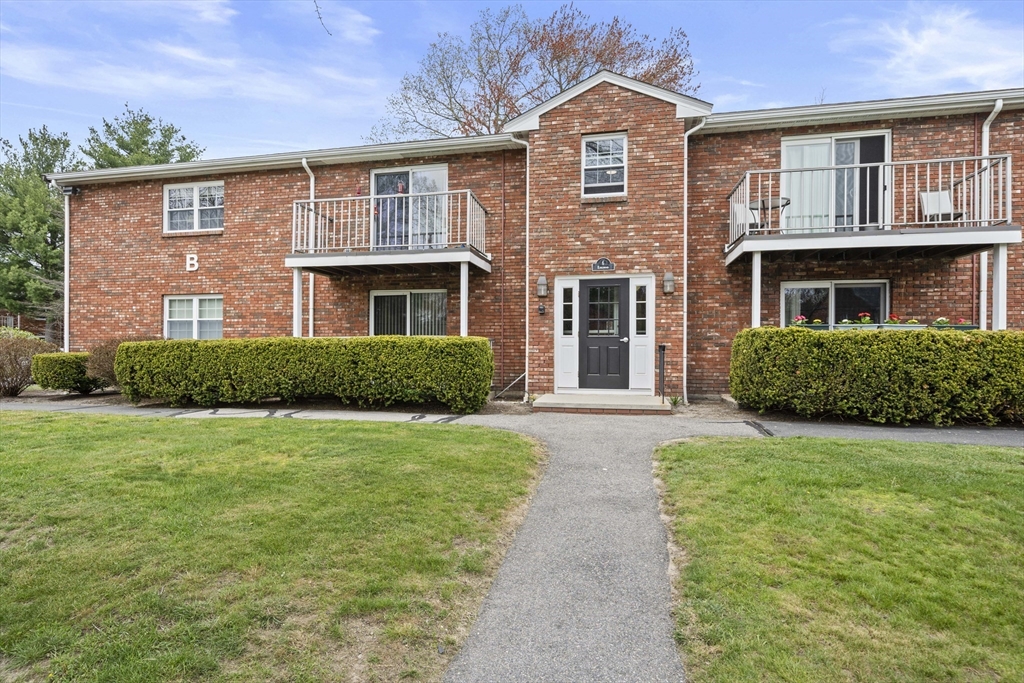 6 Kingswood Dr 11