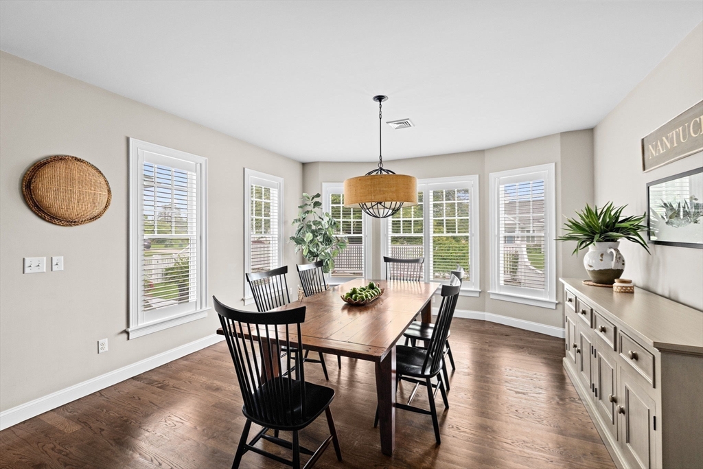 90 Chittenden Ln 90