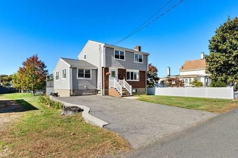 9 Spencer Ave Saugus MA 01906