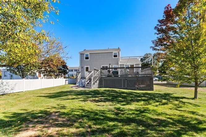 9 Spencer Ave