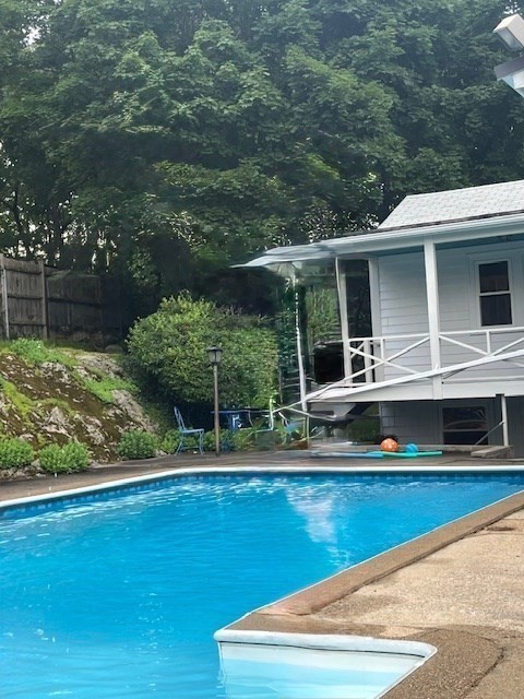 65 Ripley Rd