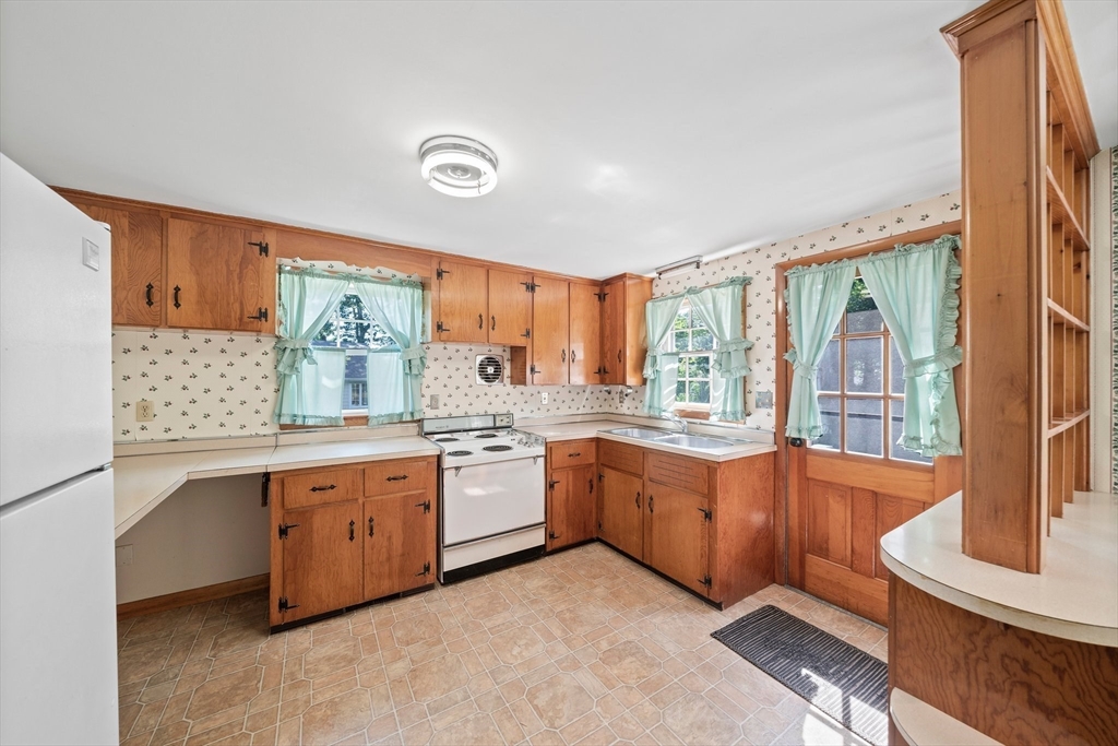 21 Jay Rd