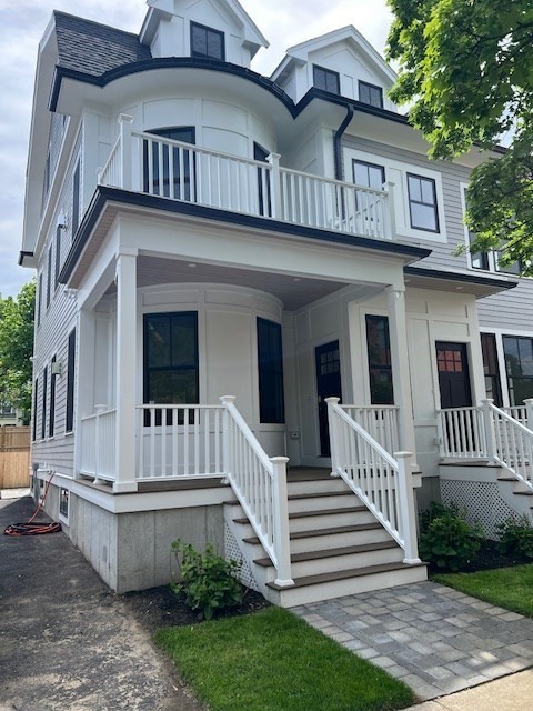 77 Thorndike Street 1