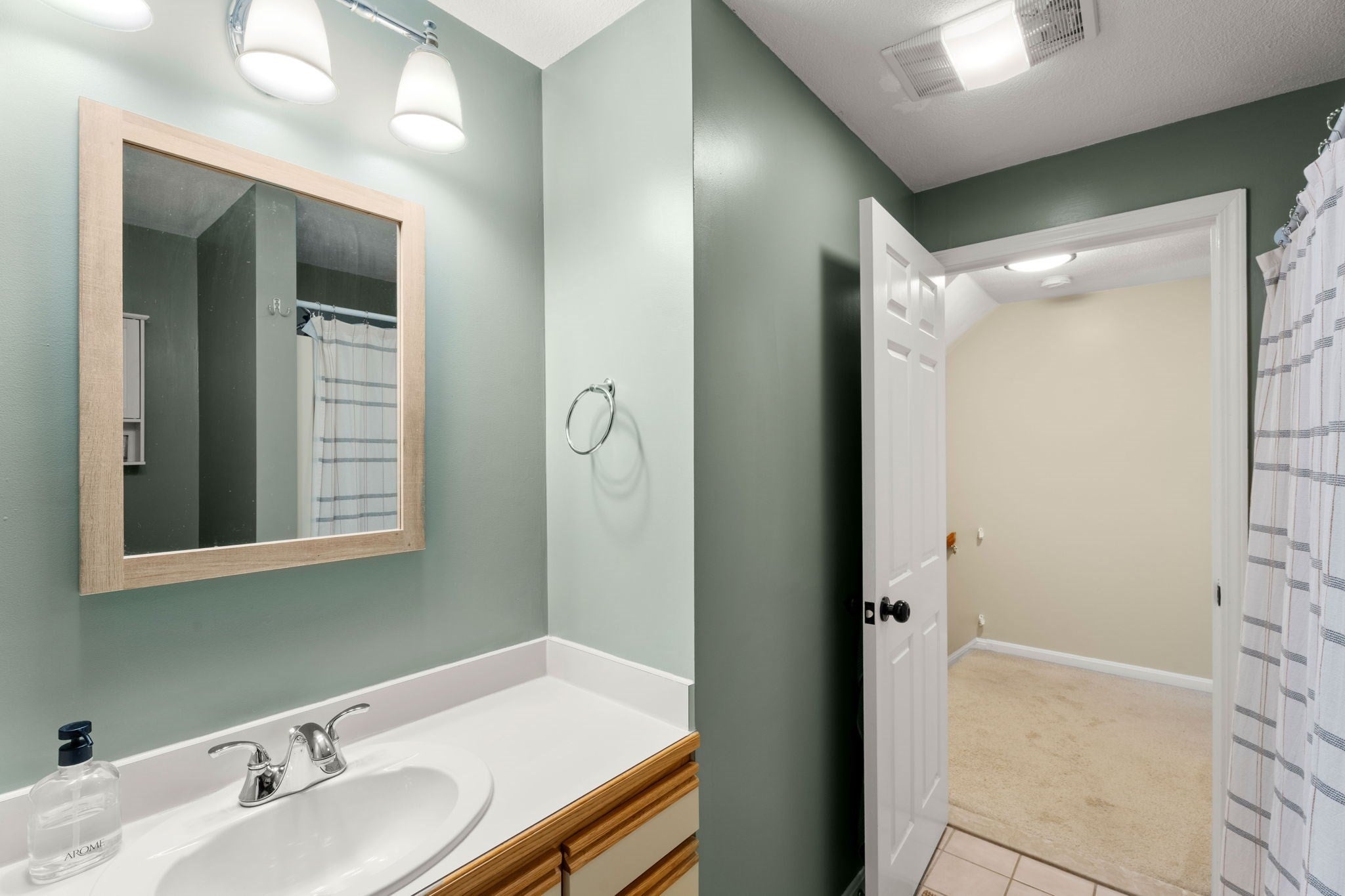 58 Brickett Hill Circle #58, Haverhill, MA Photo #40
