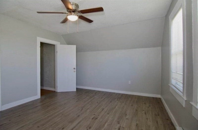 31-33 Hayden Ave