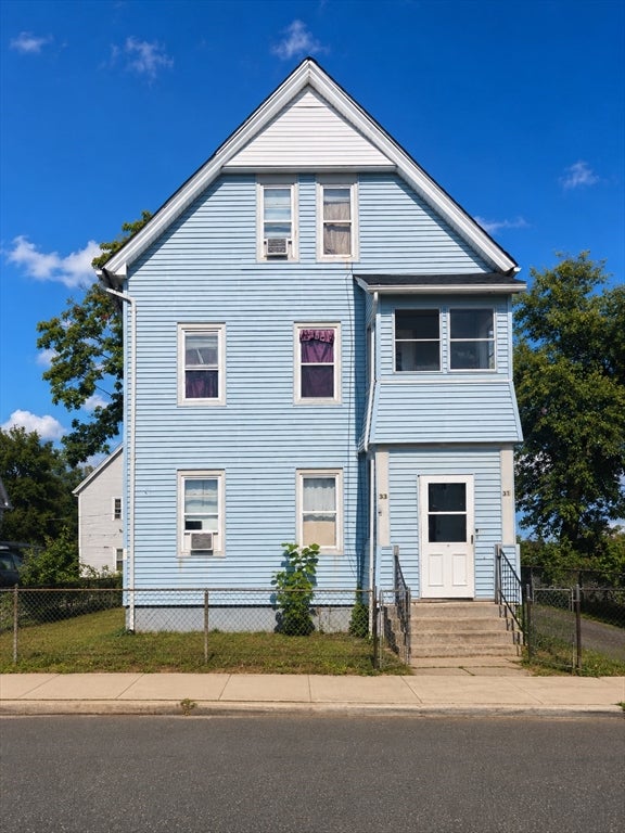 31-33 Hayden Ave