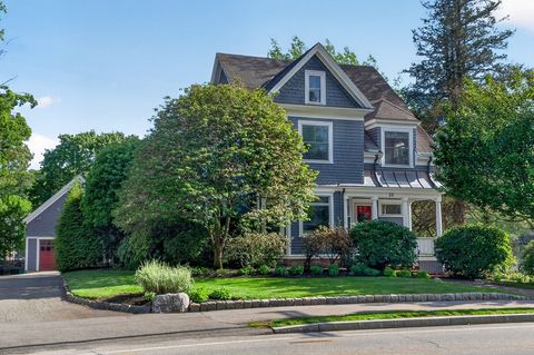 Photo of 33 Linden Street, Wellesley, MA 02482 (MLS # 73522184)