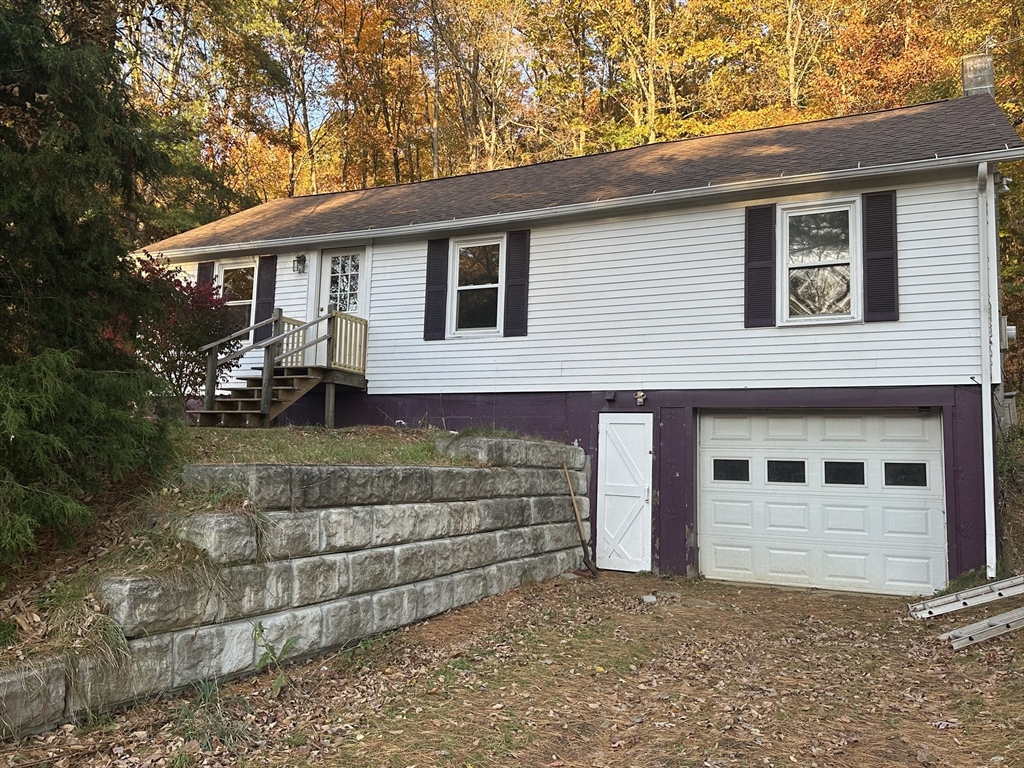 28 E Brookfield Rd
