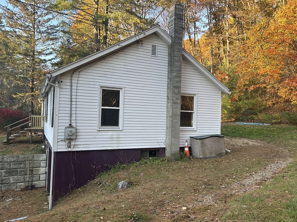 28 E Brookfield Rd