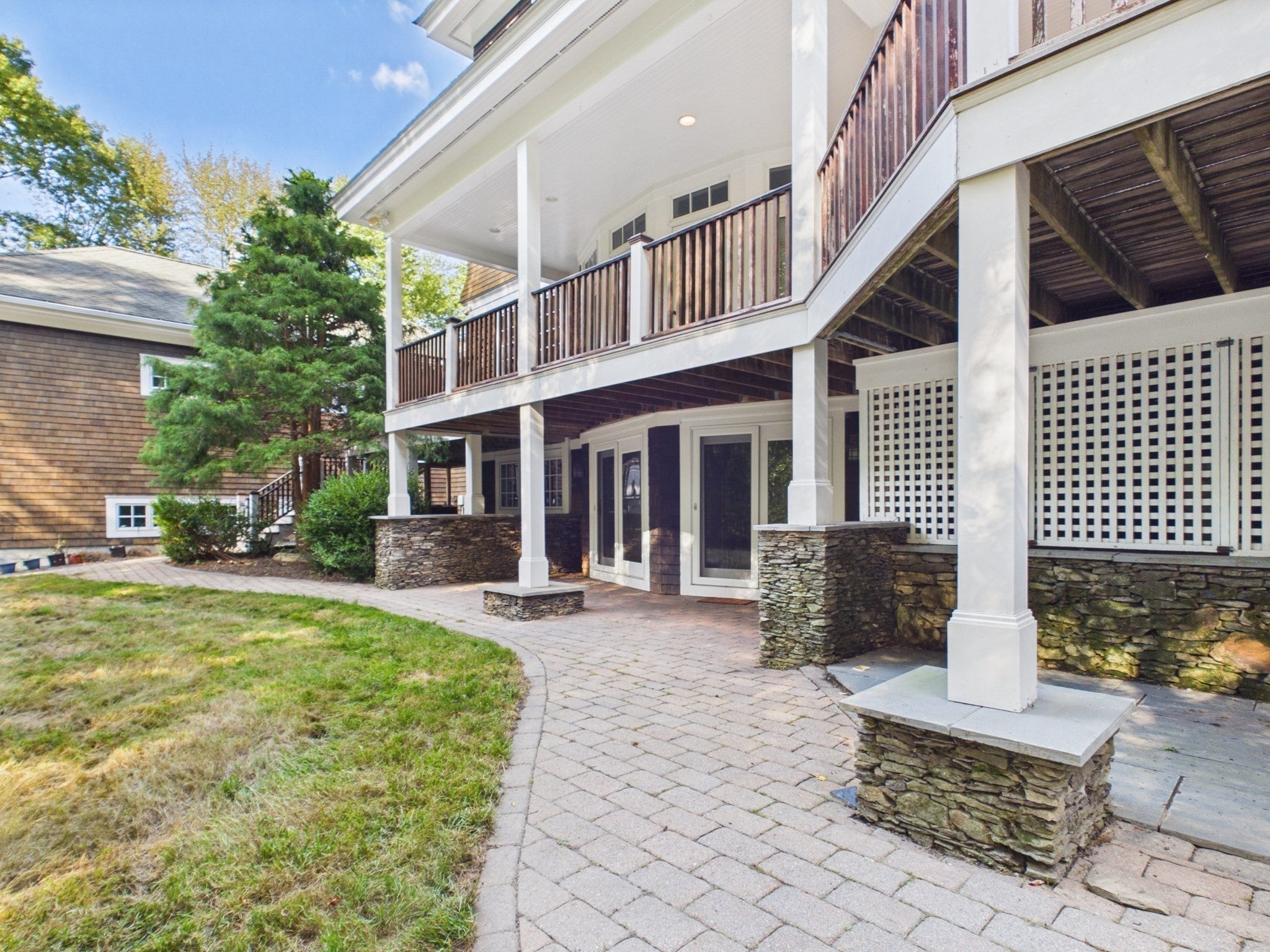218 Pine St, Rehoboth, MA Photo #6