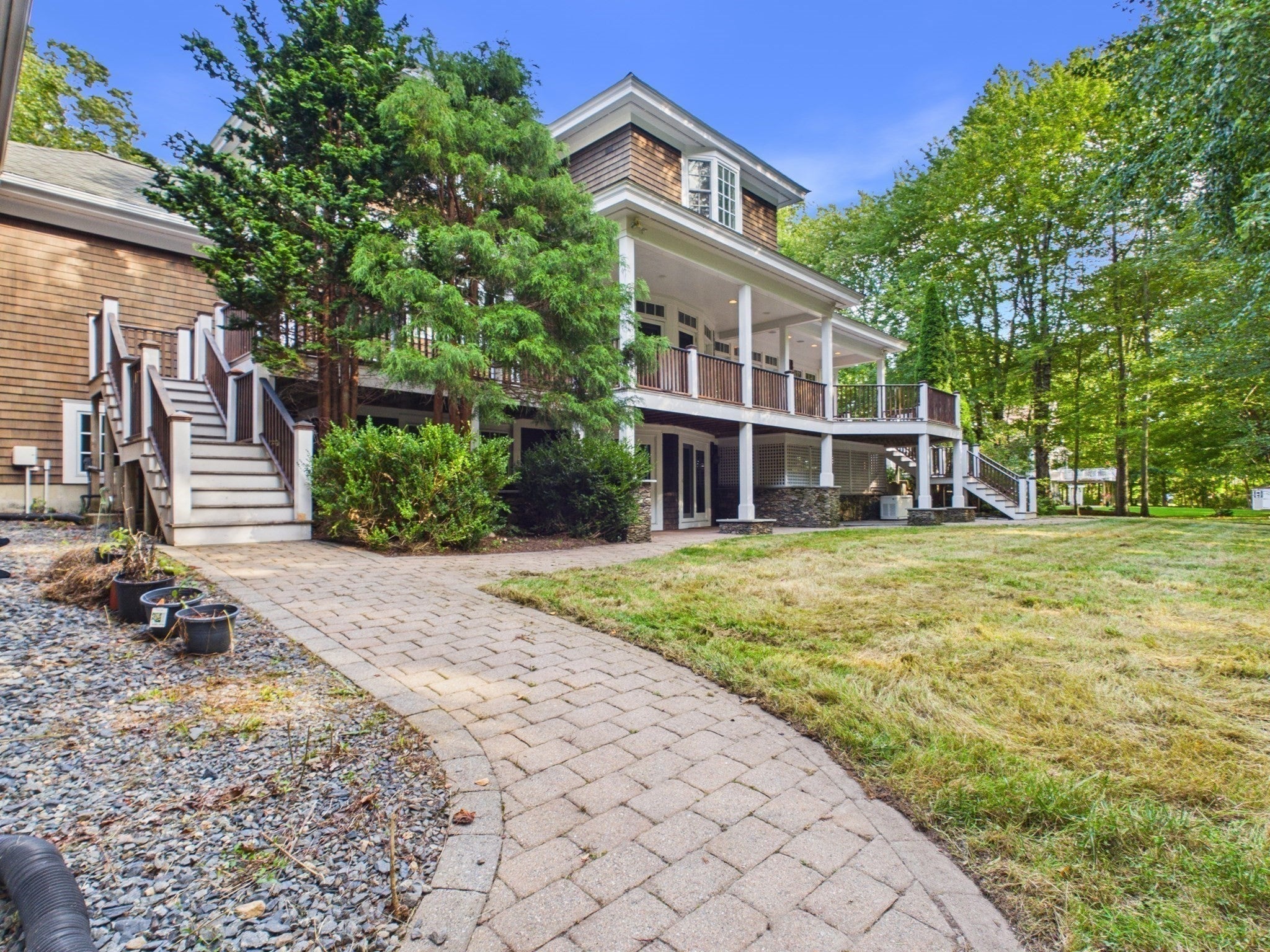218 Pine St, Rehoboth, MA Photo #8