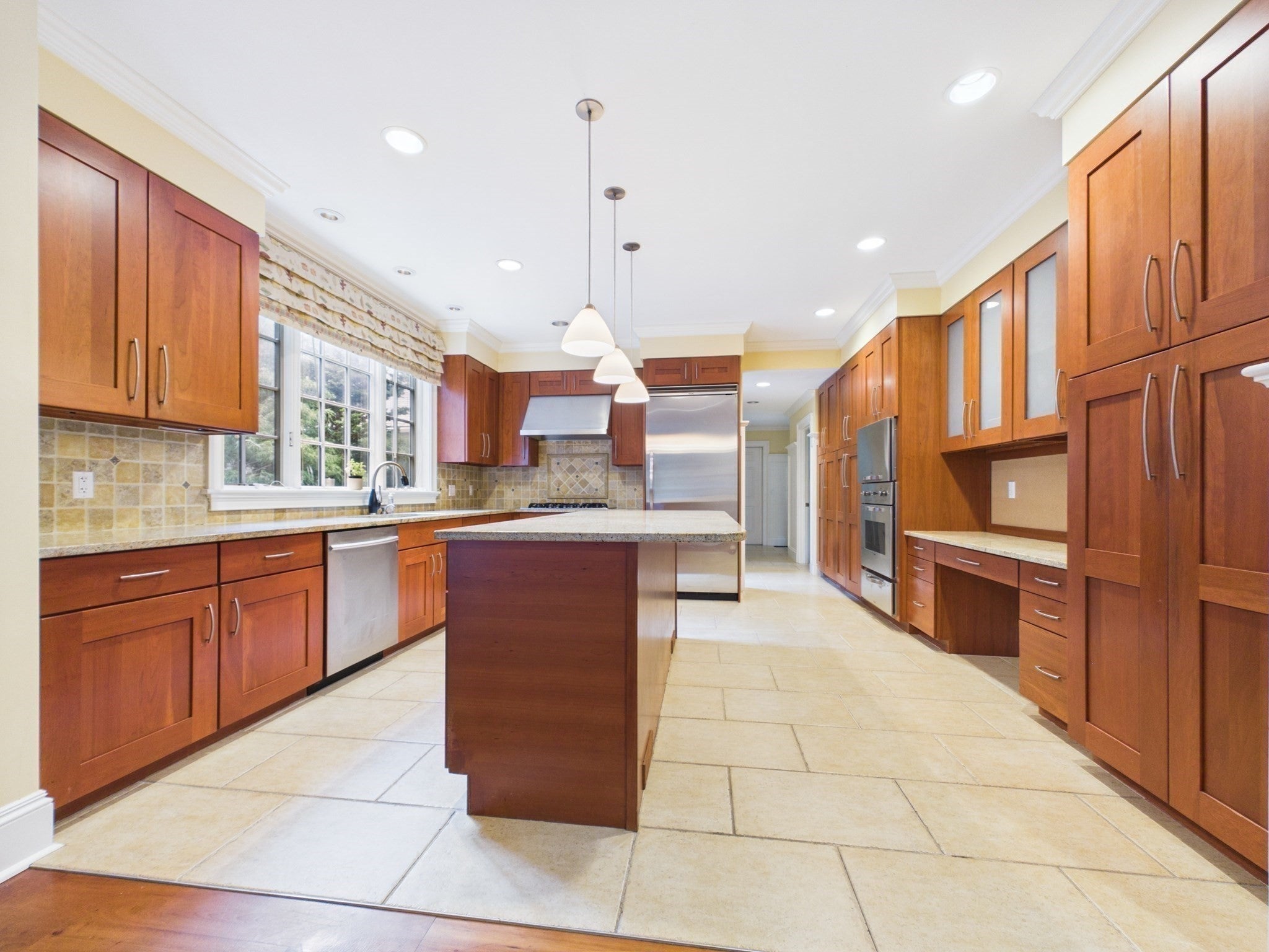 218 Pine St, Rehoboth, MA Photo #14