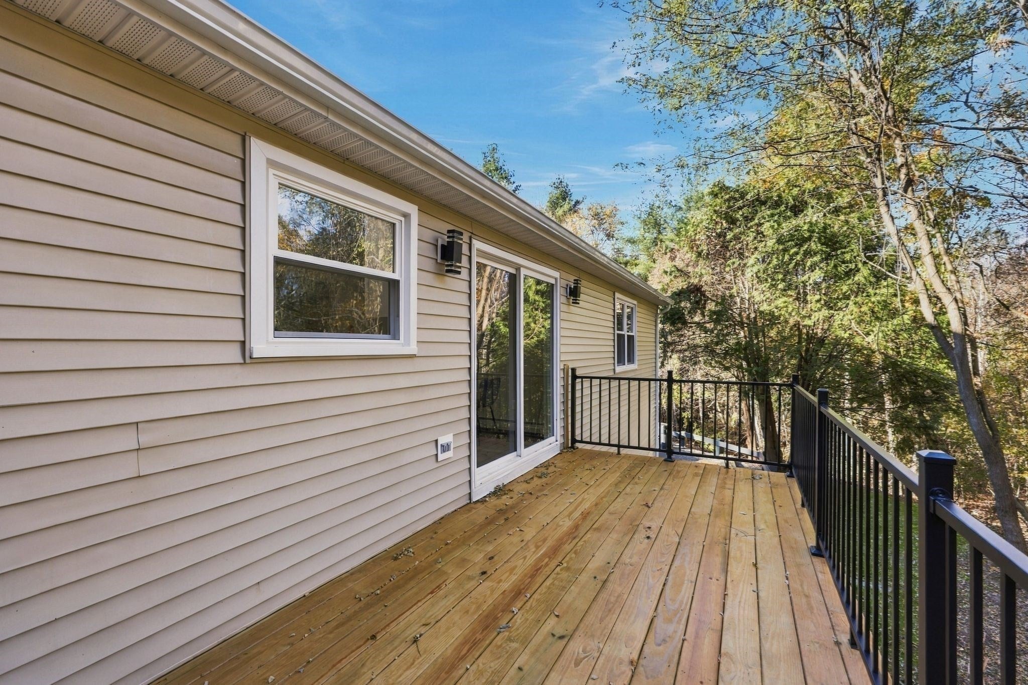 149 Carver St, Granby, MA Photo #9