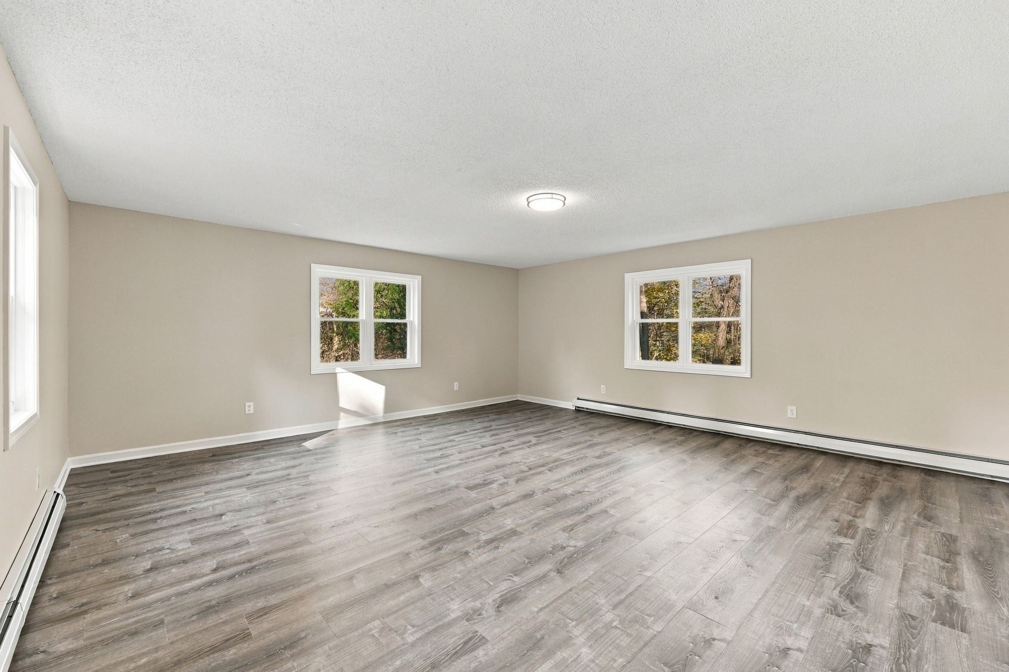 149 Carver St, Granby, MA Photo #12