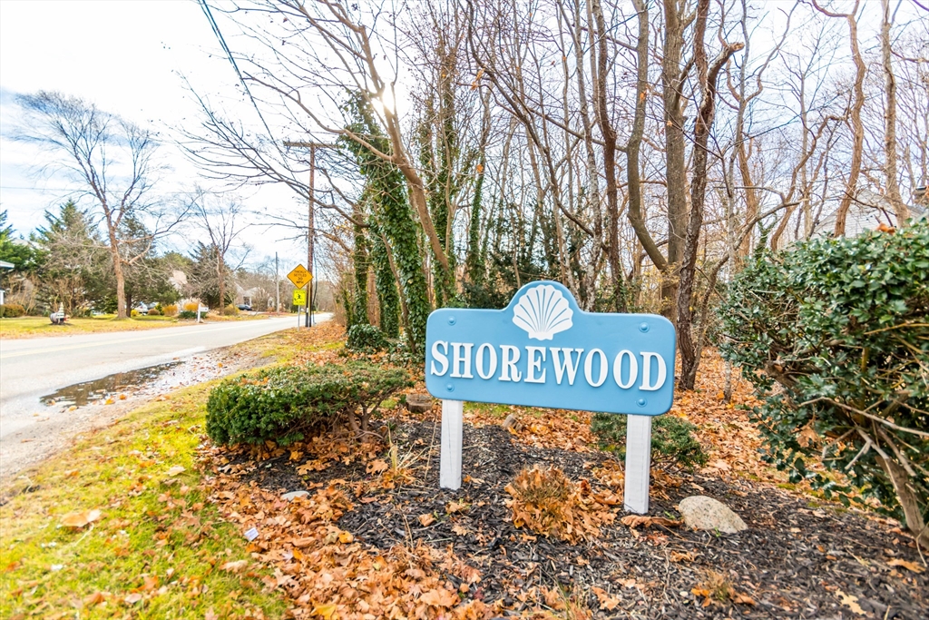 16 Edgewood Dr