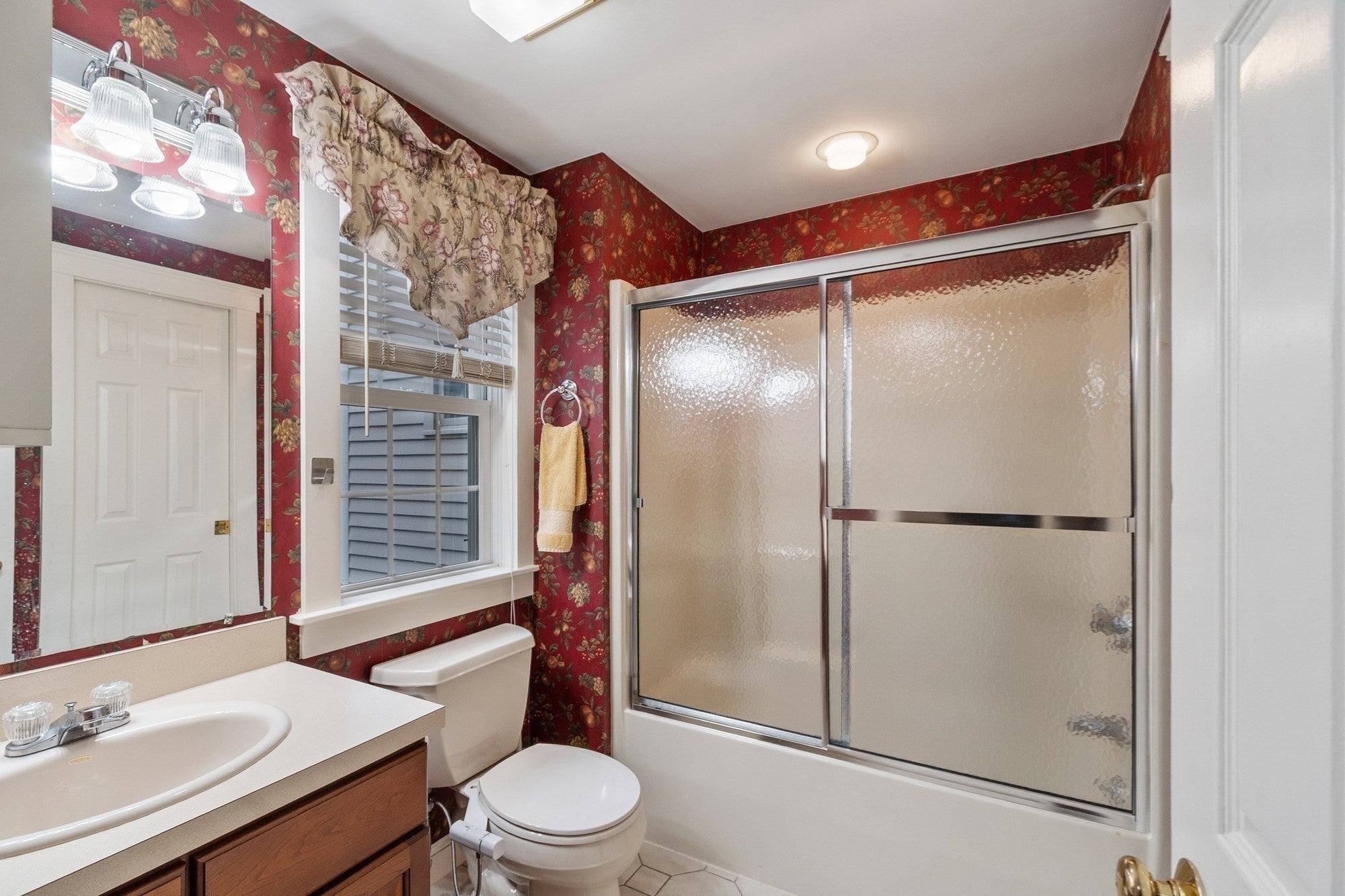 17 Wintergreen Ct #17, Lunenburg, MA, 17 Wintergreen Ct #17, Lunenburg, MA Photo #29