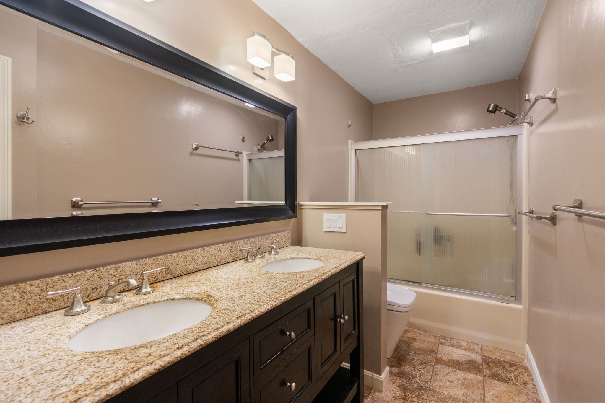 304 Erin Rd #304, Stoughton, MA, 304 Erin Rd #304, Stoughton, MA Photo #18
