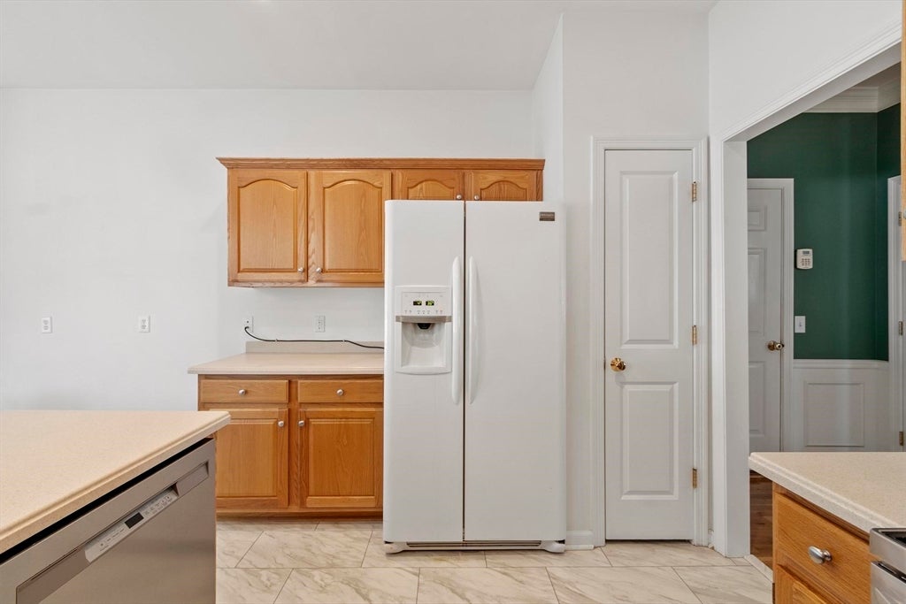 18 Hartland Way #18, Acton, MA Photo #17