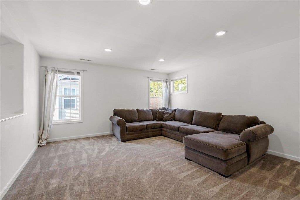18 Hartland Way #18, Acton, MA Photo #29