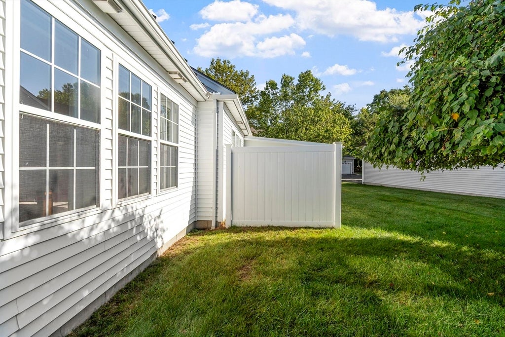 18 Hartland Way #18, Acton, MA Photo #5