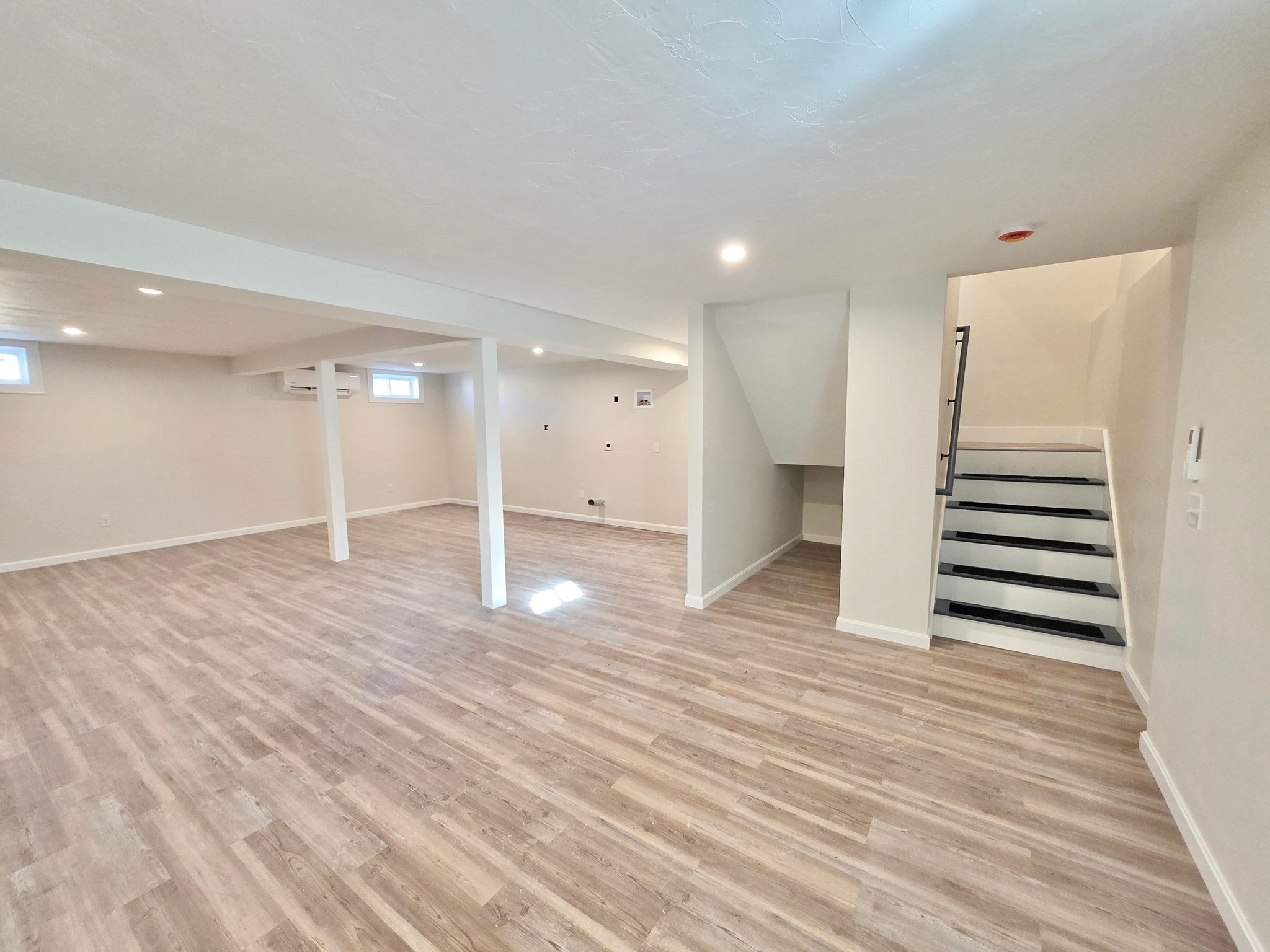 311 Woonasquatucket Ave, North Providence, RI, 311 Woonasquatucket Ave, North Providence, RI Photo #10