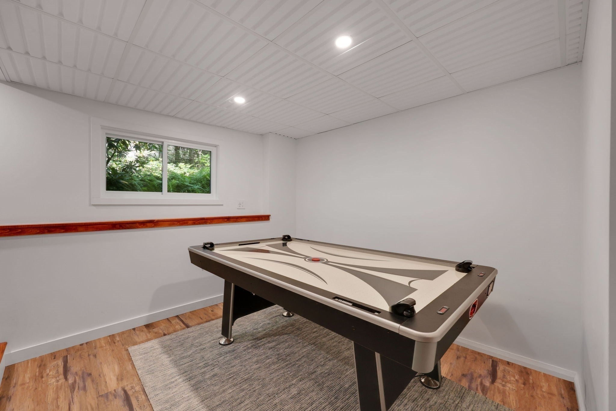 136 E Otter Dr, Tolland, MA Photo #28