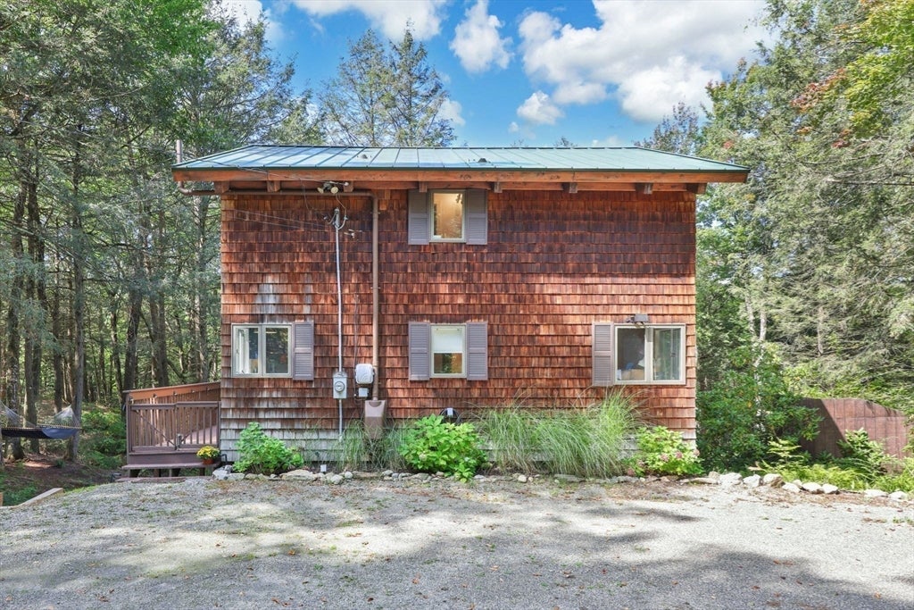 136 E Otter Dr
