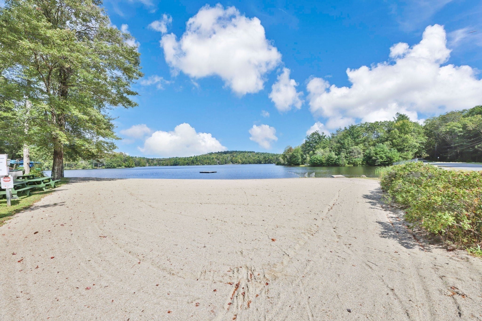 136 E Otter Dr, Tolland, MA Photo #42