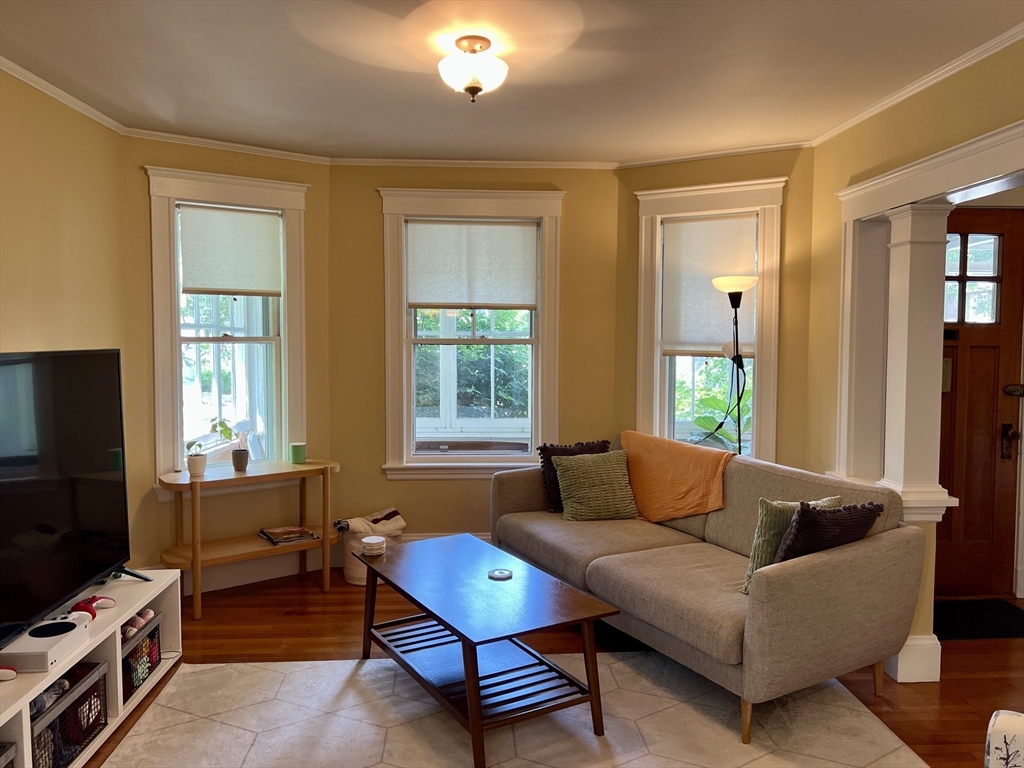 52 Mount Vernon St. 52