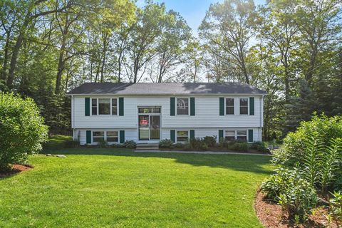 6 Overlook Avenue Millbury MA 01527