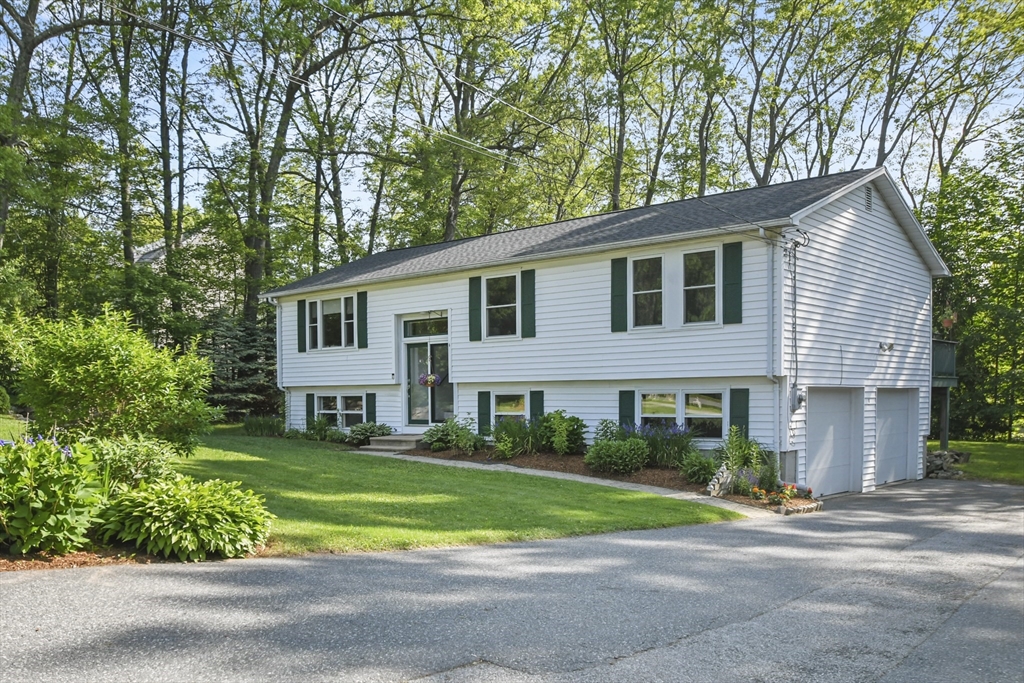 6 Overlook Avenue