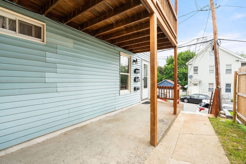 16 Nashua St
