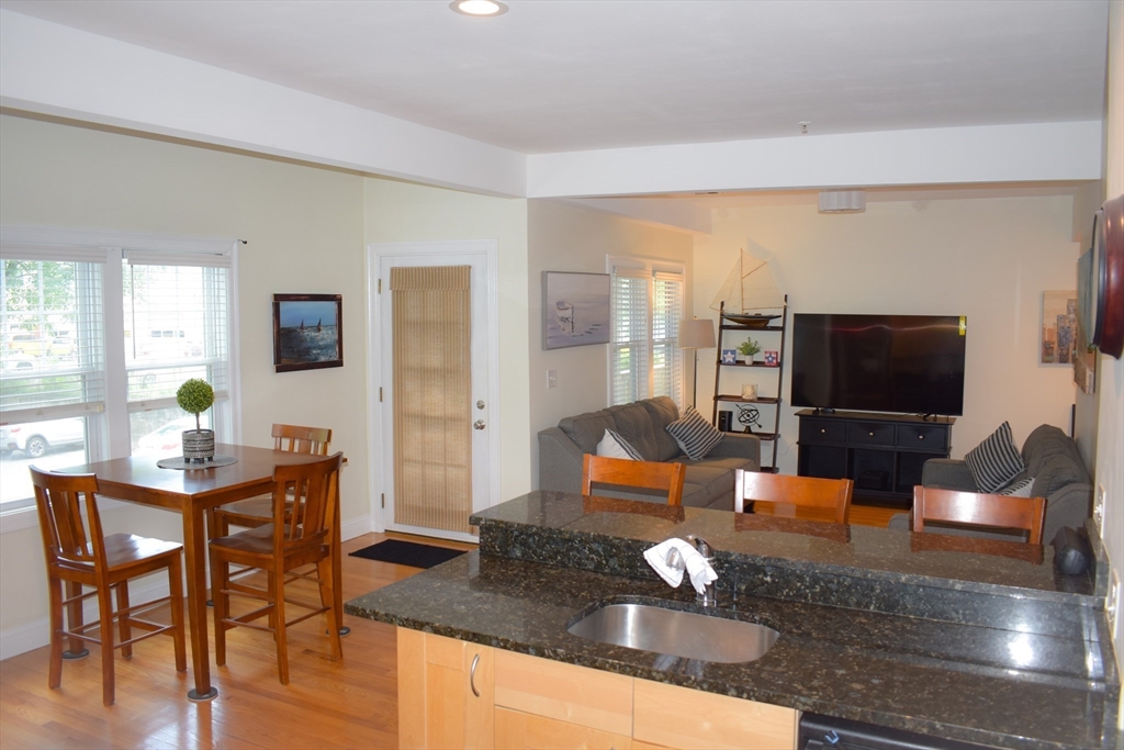 23 Beech St 2