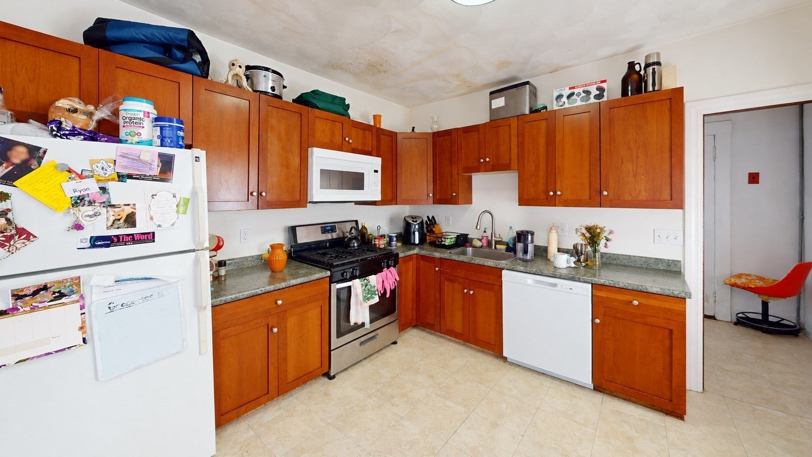 22-22A Valley St, Medford, MA Photo #10