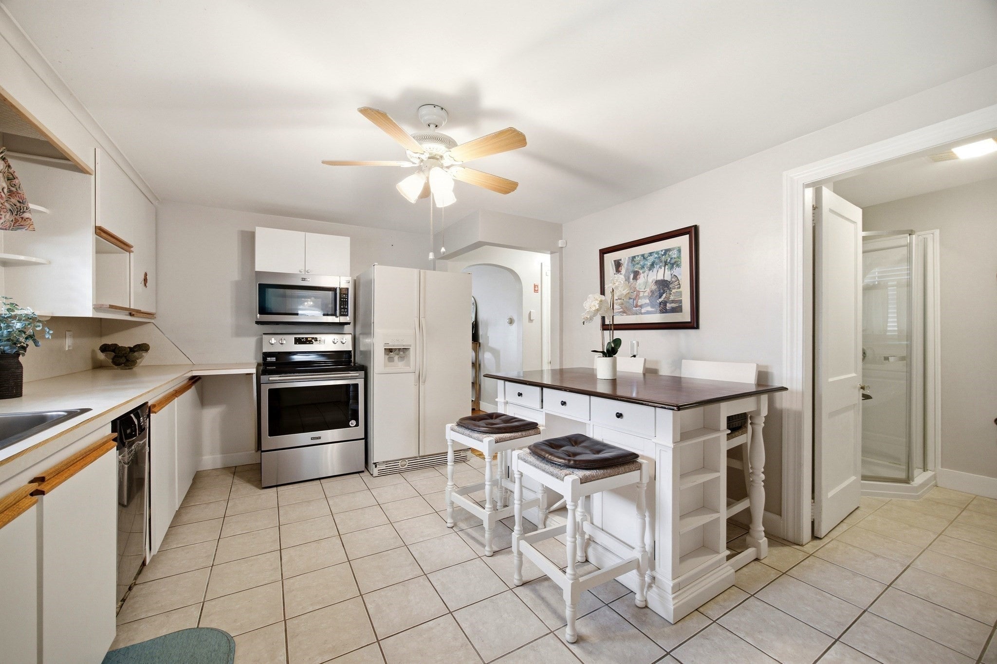 127 Shawmut St, Springfield, MA Photo #7