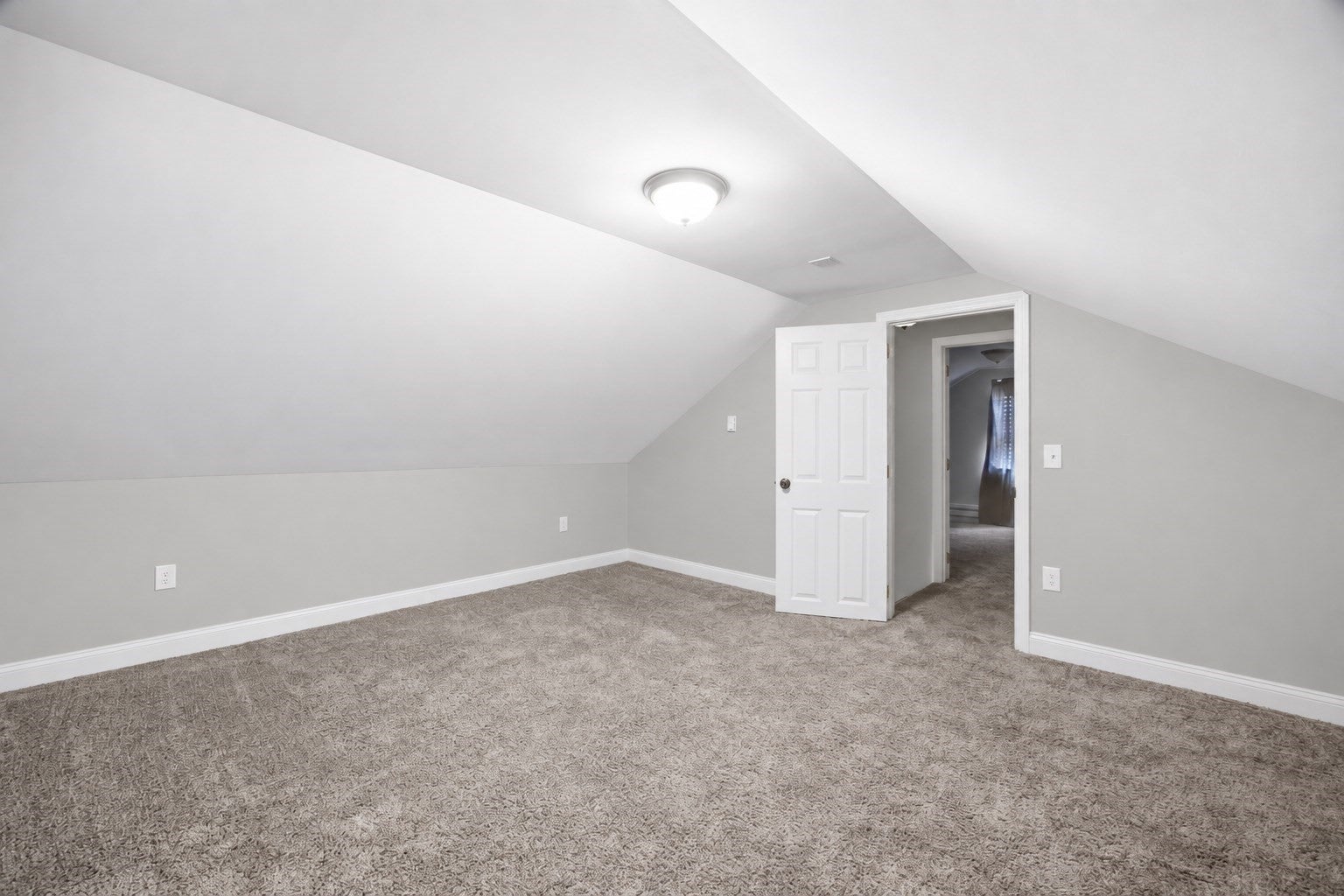 127 Shawmut St, Springfield, MA Photo #16