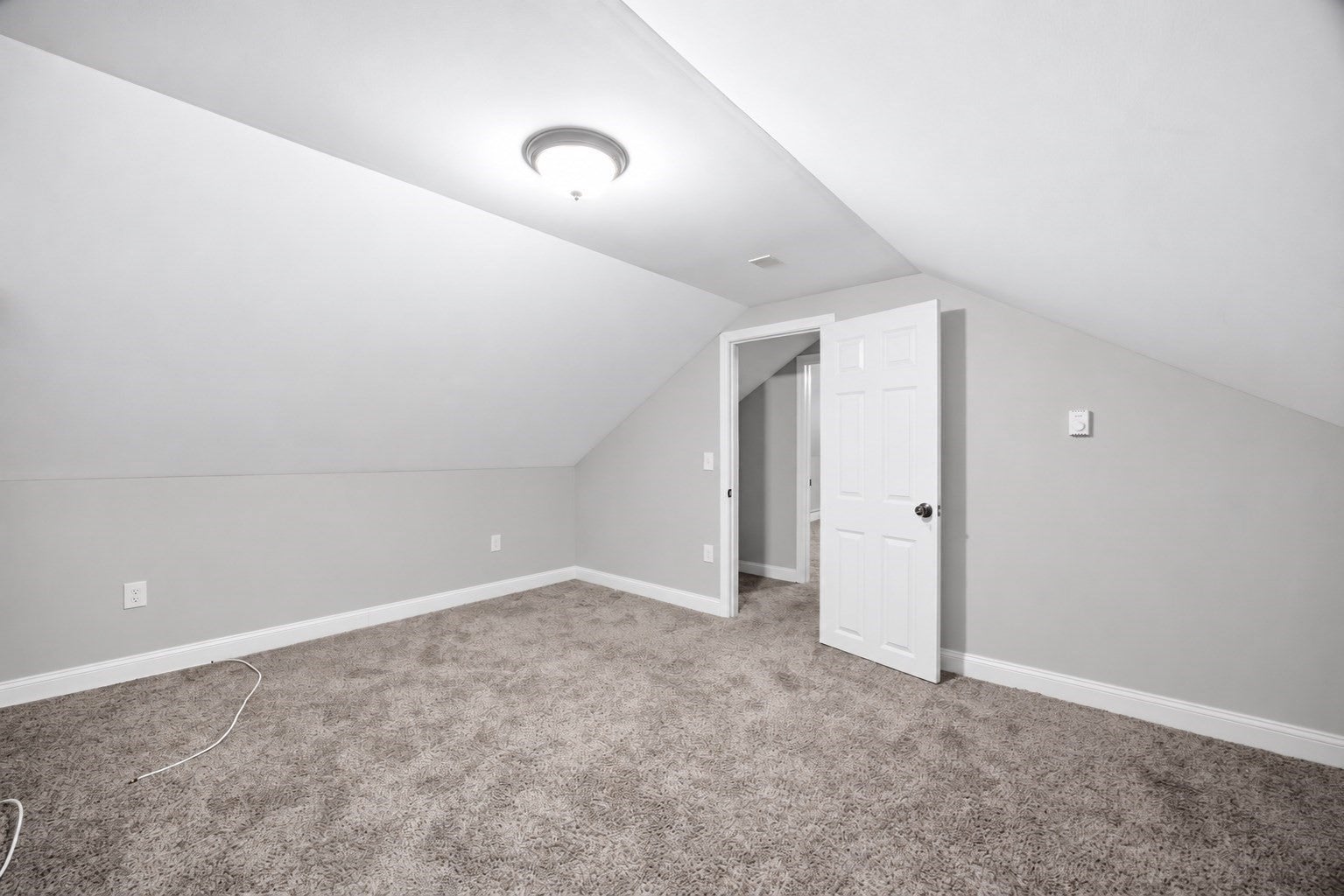 127 Shawmut St, Springfield, MA Photo #18