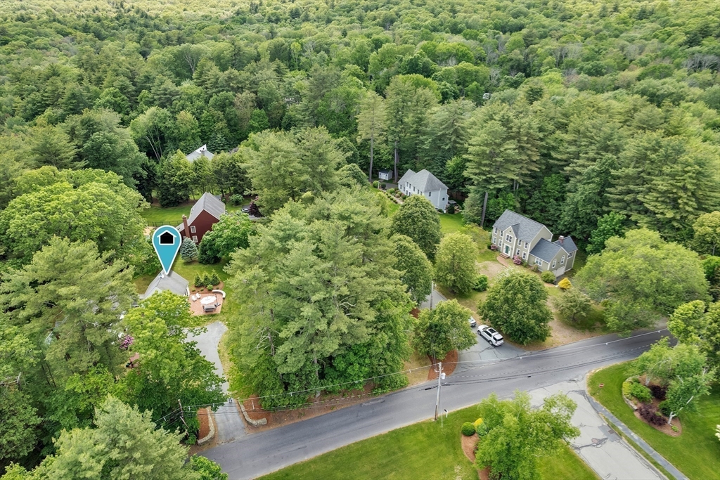 Hopkinton, Massachusetts 01748, United States, 4 Bedrooms Bedrooms, ,3 BathroomsBathrooms,Residential,Active,144460