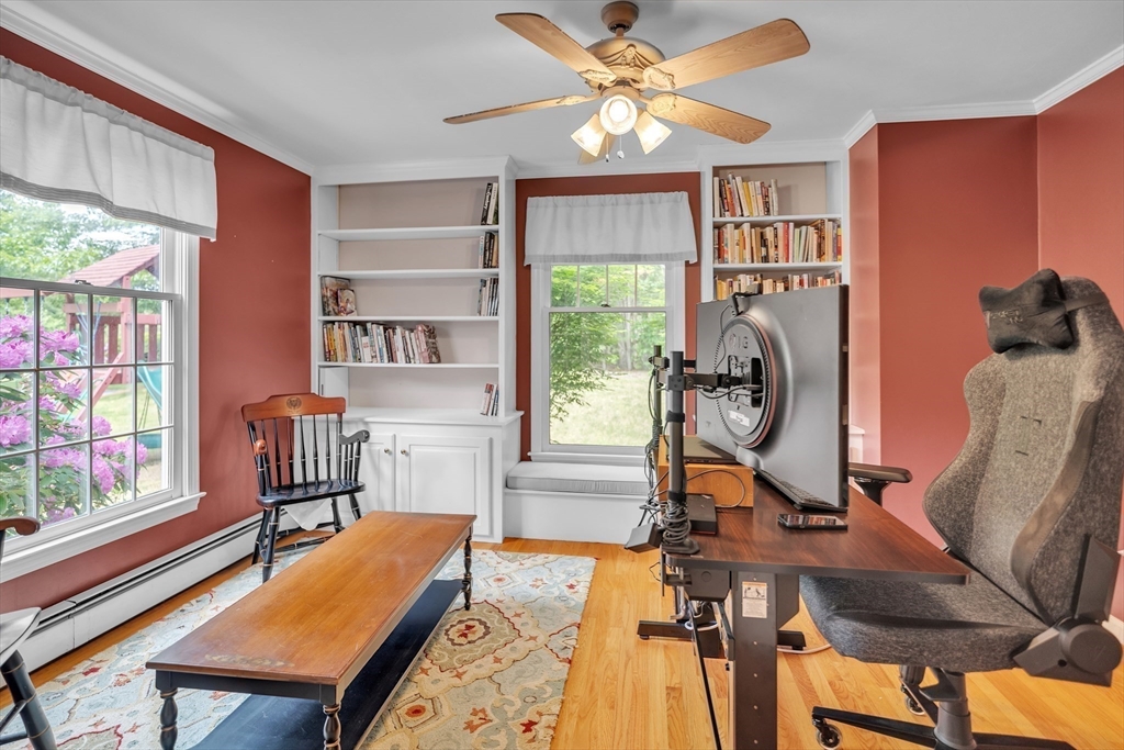 Hopkinton, Massachusetts 01748, United States, 4 Bedrooms Bedrooms, ,3 BathroomsBathrooms,Residential,Active,144460