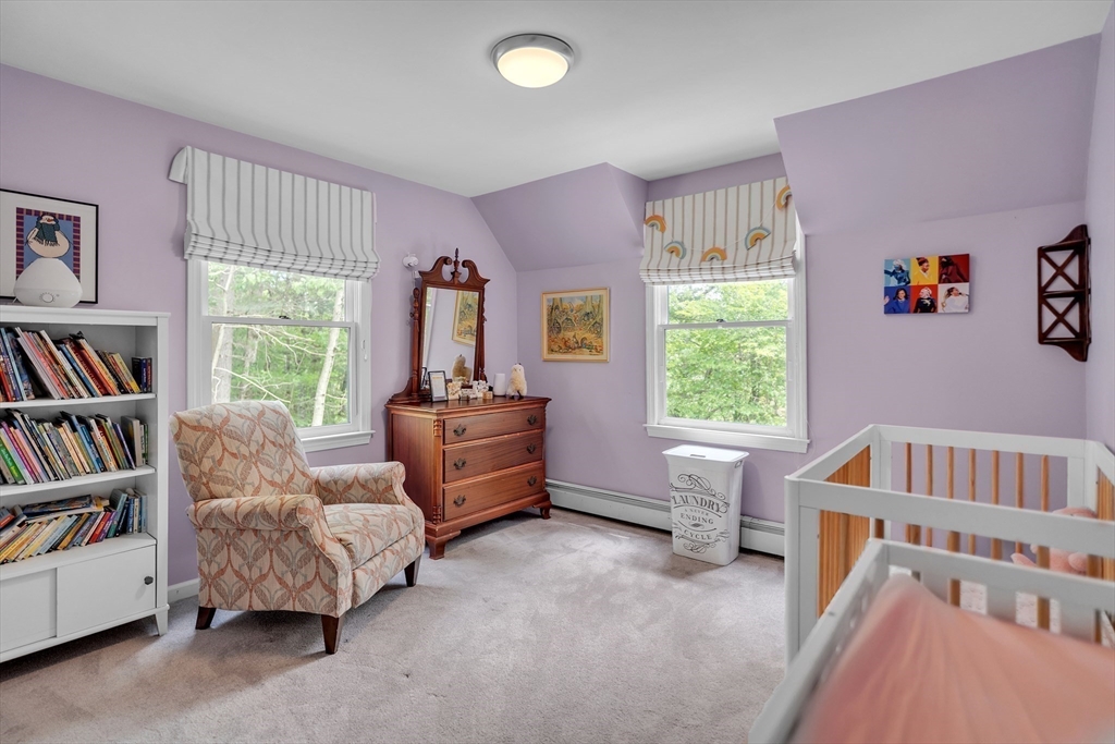 Hopkinton, Massachusetts 01748, United States, 4 Bedrooms Bedrooms, ,3 BathroomsBathrooms,Residential,Active,144460