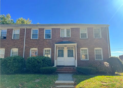 Photo of 441 Cold Spring Ave #441, West Springfield, MA 01089 (MLS # 73464208)