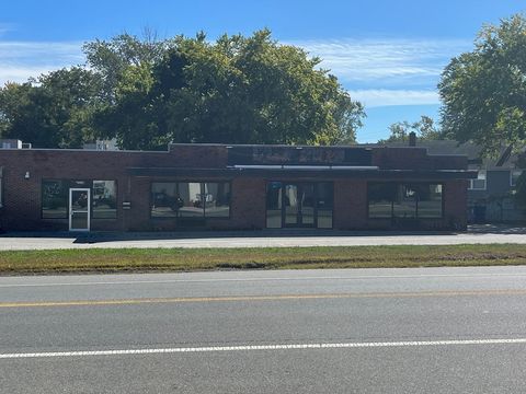 565 Chickering Road 1B / 2 North Andover MA 01845