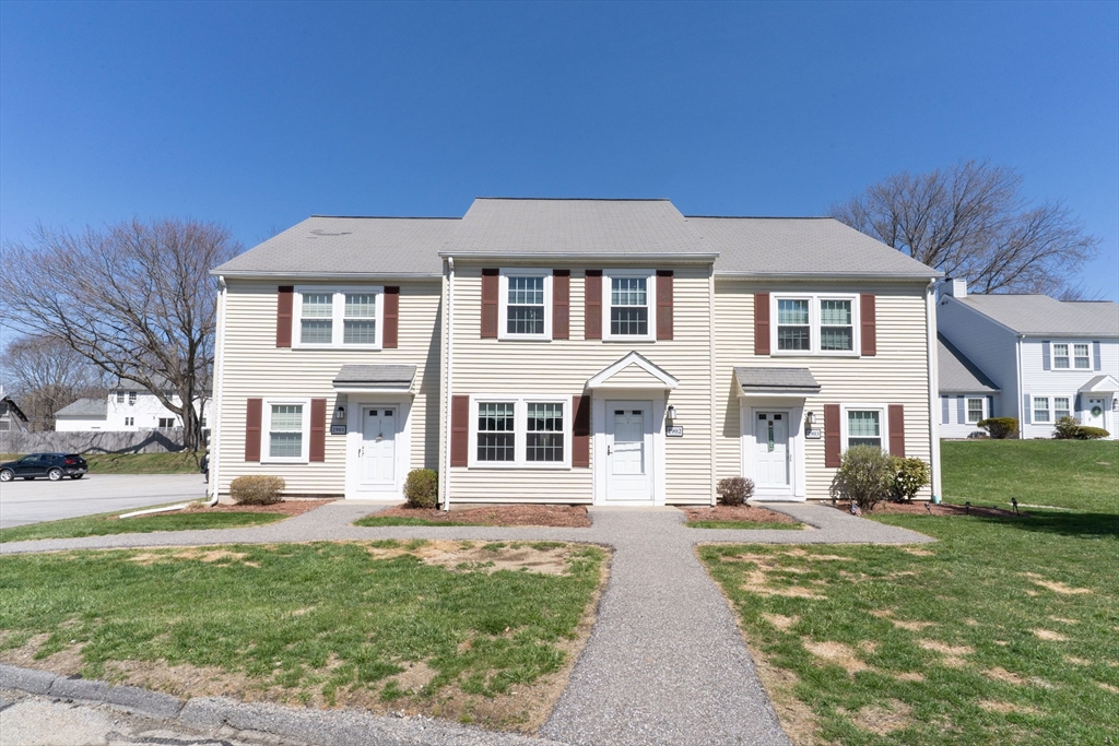 2902 Forest Park Dr 2902