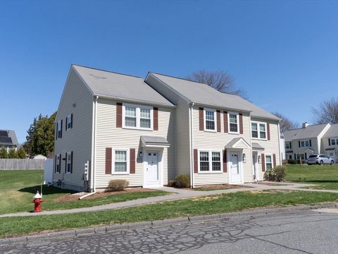 2902 Forest Park Dr 2902 Auburn MA 01501