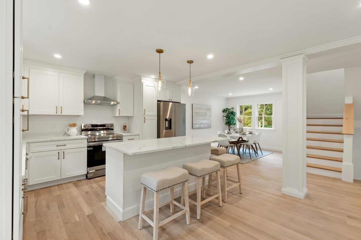 318 Essex Ave #A, Gloucester, MA Photo #8