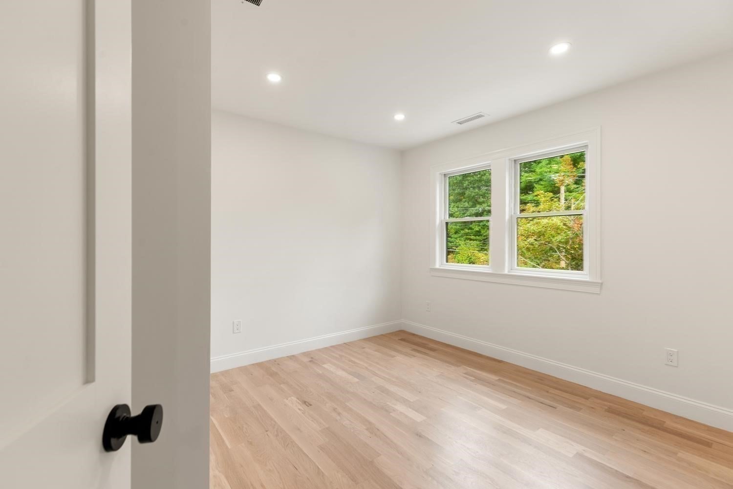 318 Essex Ave #A, Gloucester, MA Photo #27