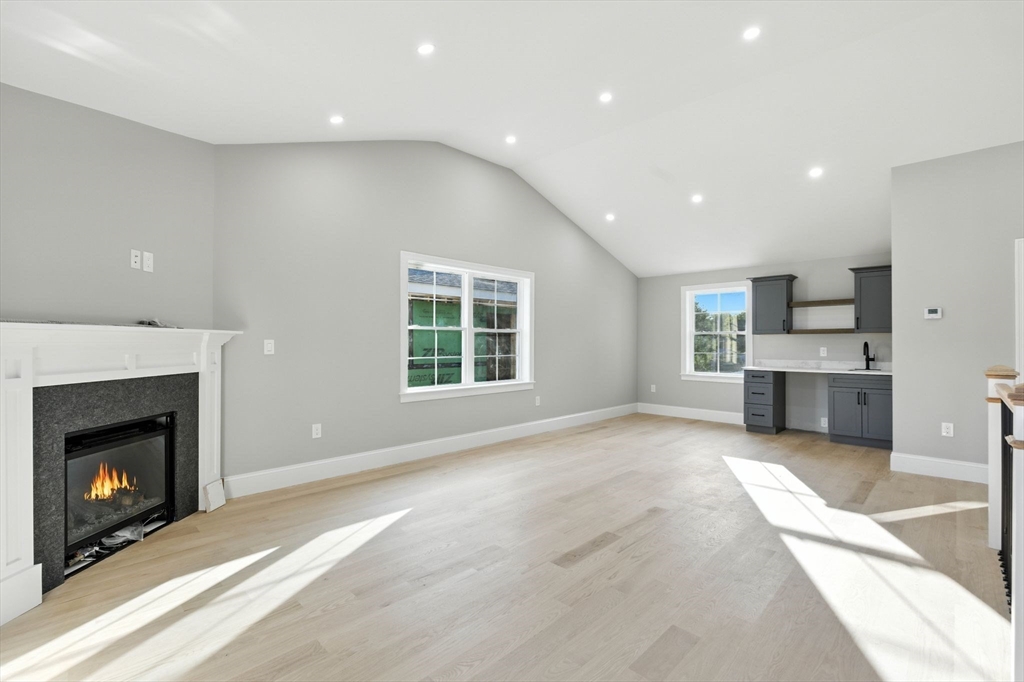 11 Washington Street #6, Ipswich, MA, 11 Washington Street #6, Ipswich, MA Photo #6